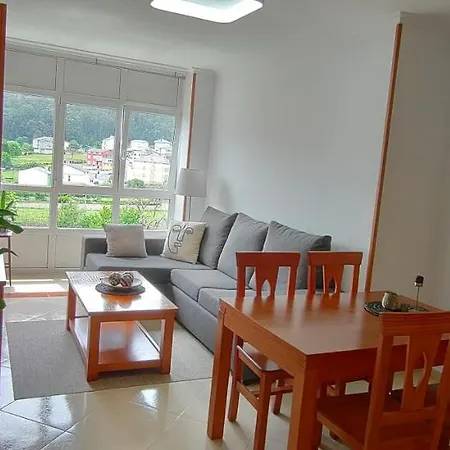 アパート - Playa De Covas Ii ビベイロ